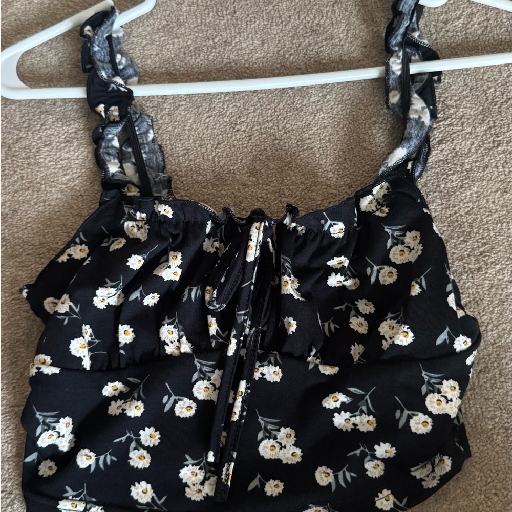 SHEIN Black and White Floral Top